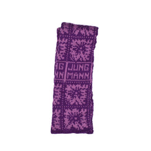 Load image into Gallery viewer, Grandfather Scarf in Plum
